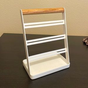 Yamazaki Tosca Earring Organizer